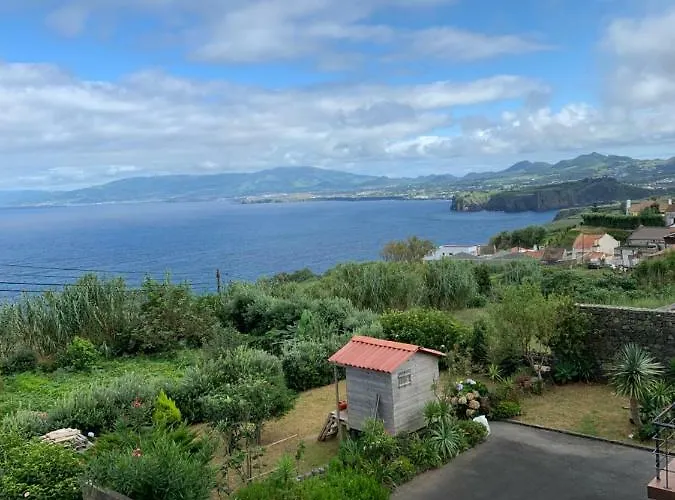 The Right Place To Relax * Santo Antonio (Sao Miguel)